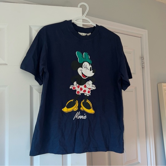 H&M Minnie Mouse Shirt - Picture 2 of 3